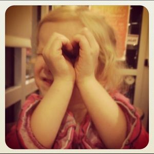 Meet your Posher, Ella